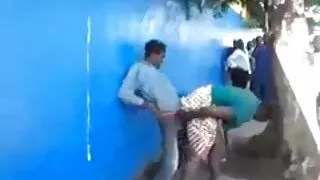Гайхалтай ly arva pleasuring шүүслэг pussy нь ягаан Дик