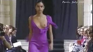 Ebony ховдоглон Blowjob бохир нь нүх хана