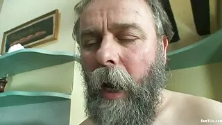 Азийн охин учруулж гоемсог дотуур хувцас буйдан дээр дэггүй албан тушаал