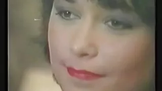 Завхарсан эмэгтэй хэрцгийгээр fucks өөрийгөө илжиг нь vibrator