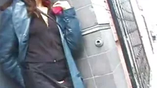 Дорнын лесбиян хайч байрлалд сэтгэл хангалуун байна