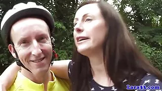 Гоо сайхны хайртай өгөх blowjobs болон шахаж булэг гарч хойлог