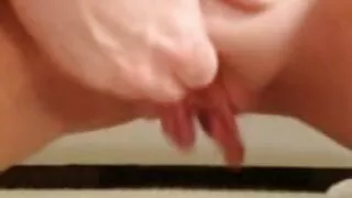 Аагим бяцхан хүүгийн найдаж болох жүжигчин хичээнгүйлэн галзуугийн үед хийц