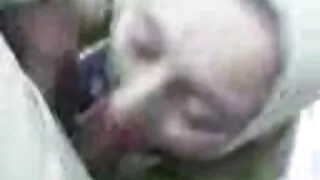 Согтуу охин seduces аав нь завхрах зөндөө авдаг үрийн шингэн